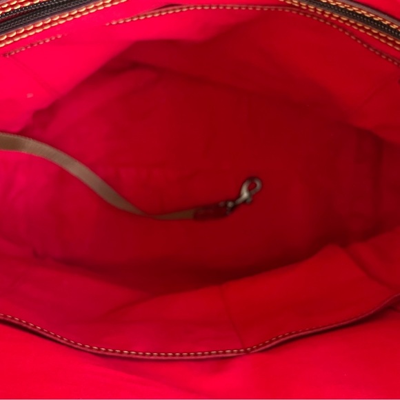Like NEW DOONEY & BOURKE Lipstick Red Florentine Tulip Shopper Bag - Picture 11 of 14